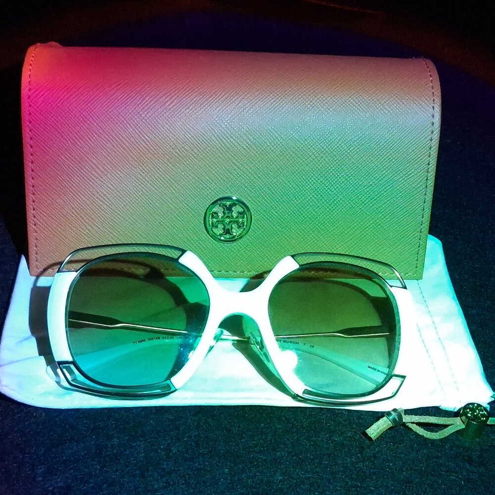 Tory Burch TY 6059 32516E Discontinued Sunglasses w/Gold Gradient Mirrored Lens - Picture 4 of 14